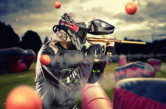 Unvergessliche Geschenkidee aus Stuttgart: Geimeinsam Paintball spielen